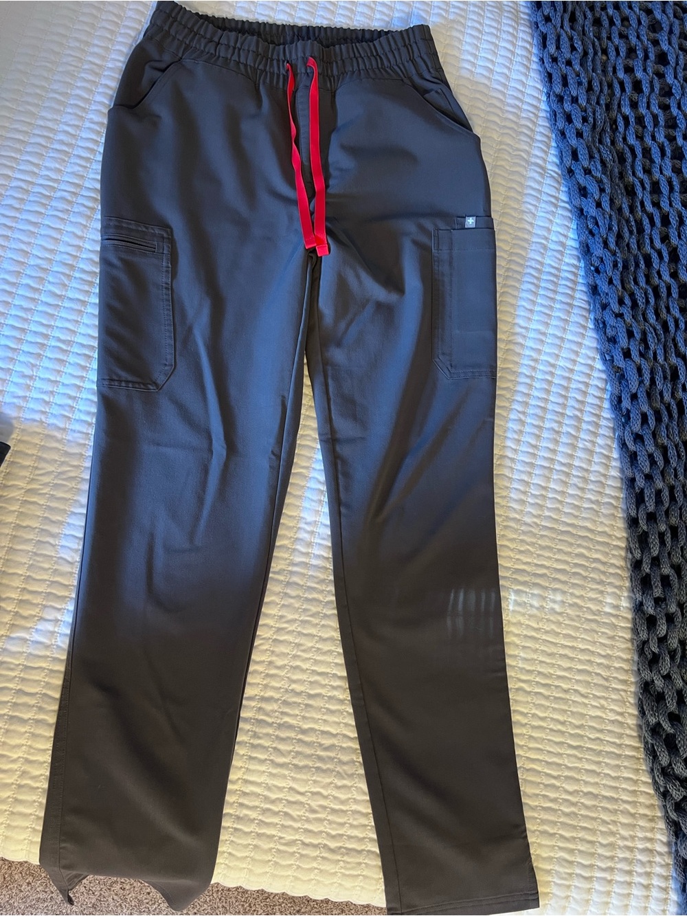 Figs Straight-Leg Scrub Pants in Charcoal with Red Drawstring